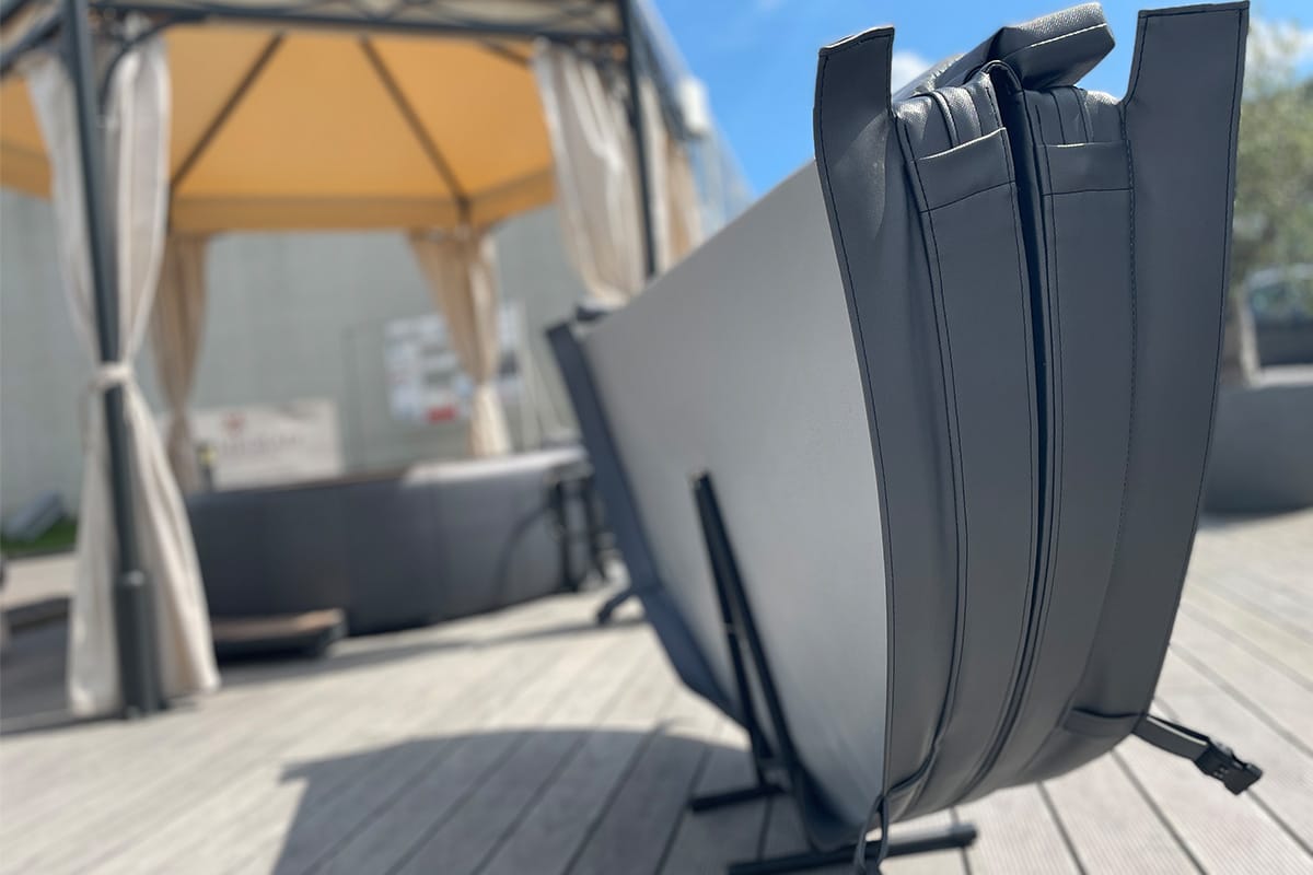 Softub-Cover-Stand-schwarz
